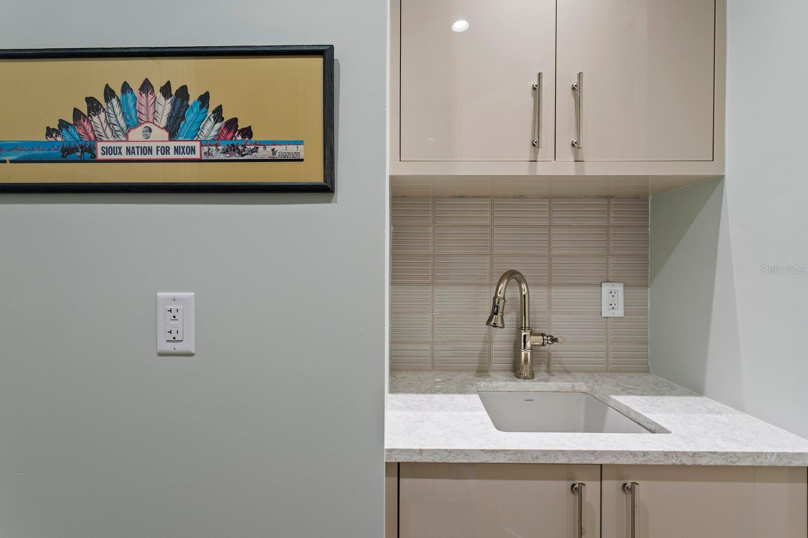 126 4TH AVE NE #502 — photo 43
