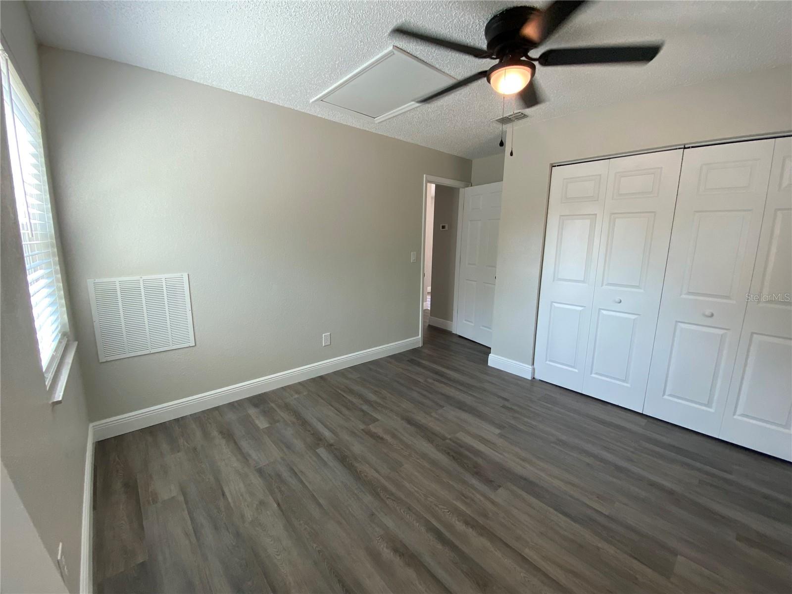 210 SAINT PETERSBURG DR E #C — photo 15