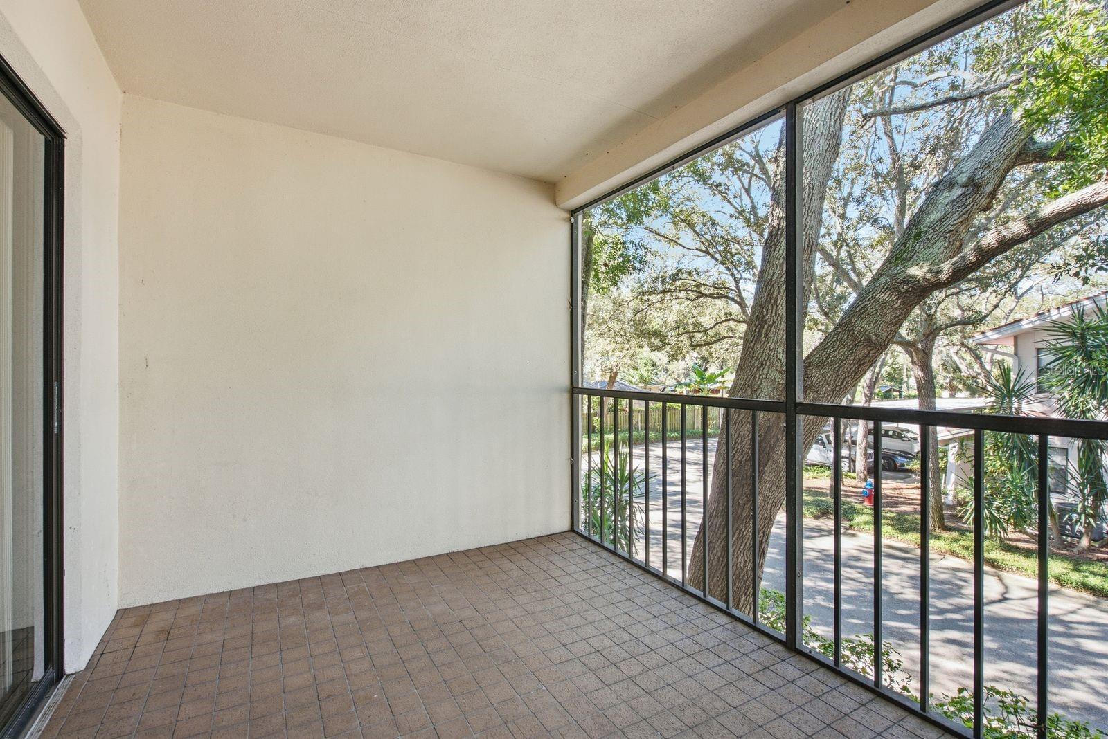 300 S FLORIDA AVE #100L — photo 28