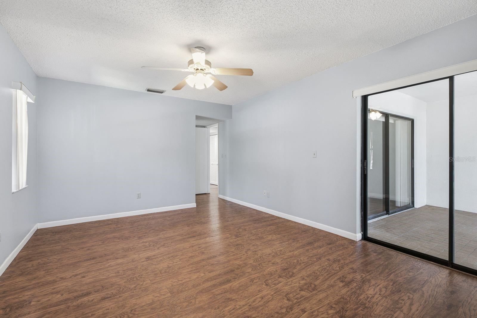 300 S FLORIDA AVE #100L — photo 24