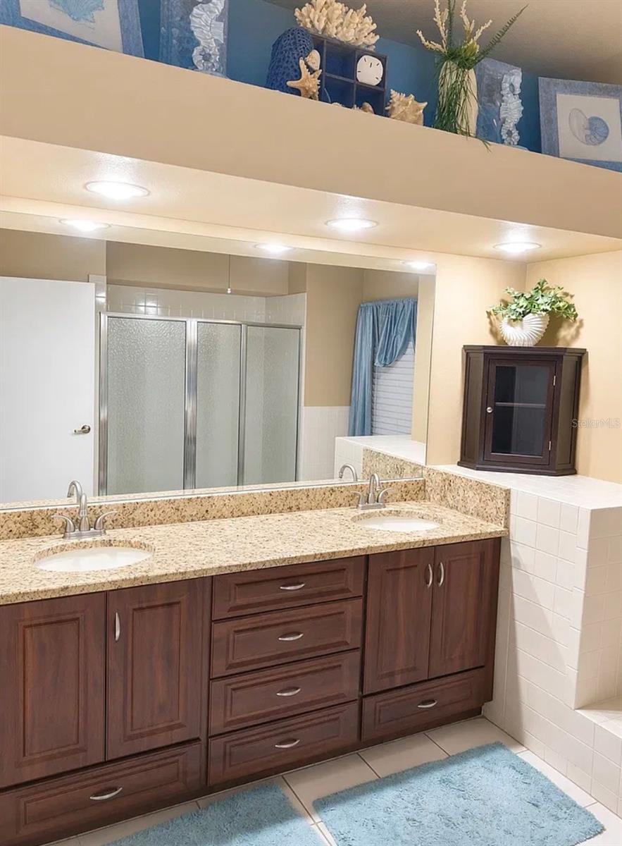 8701 MIDDLE CROSS PL — photo 20