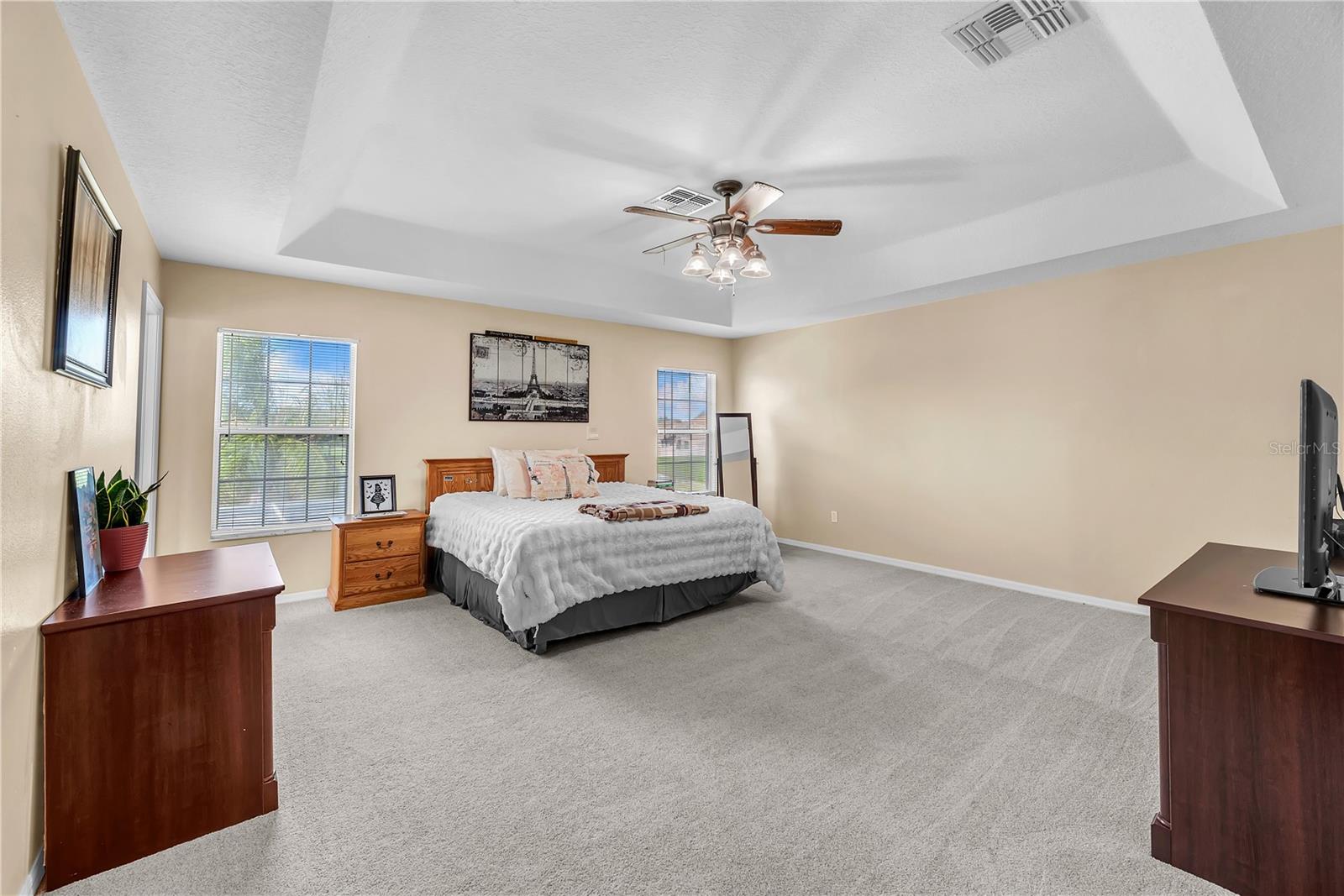 18801 SUNTERRA DR — photo 19