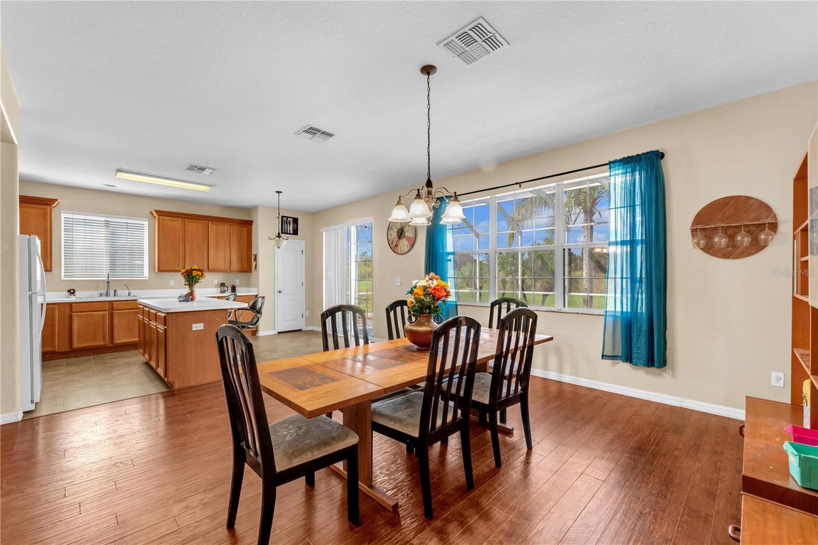 18801 SUNTERRA DR — photo 14
