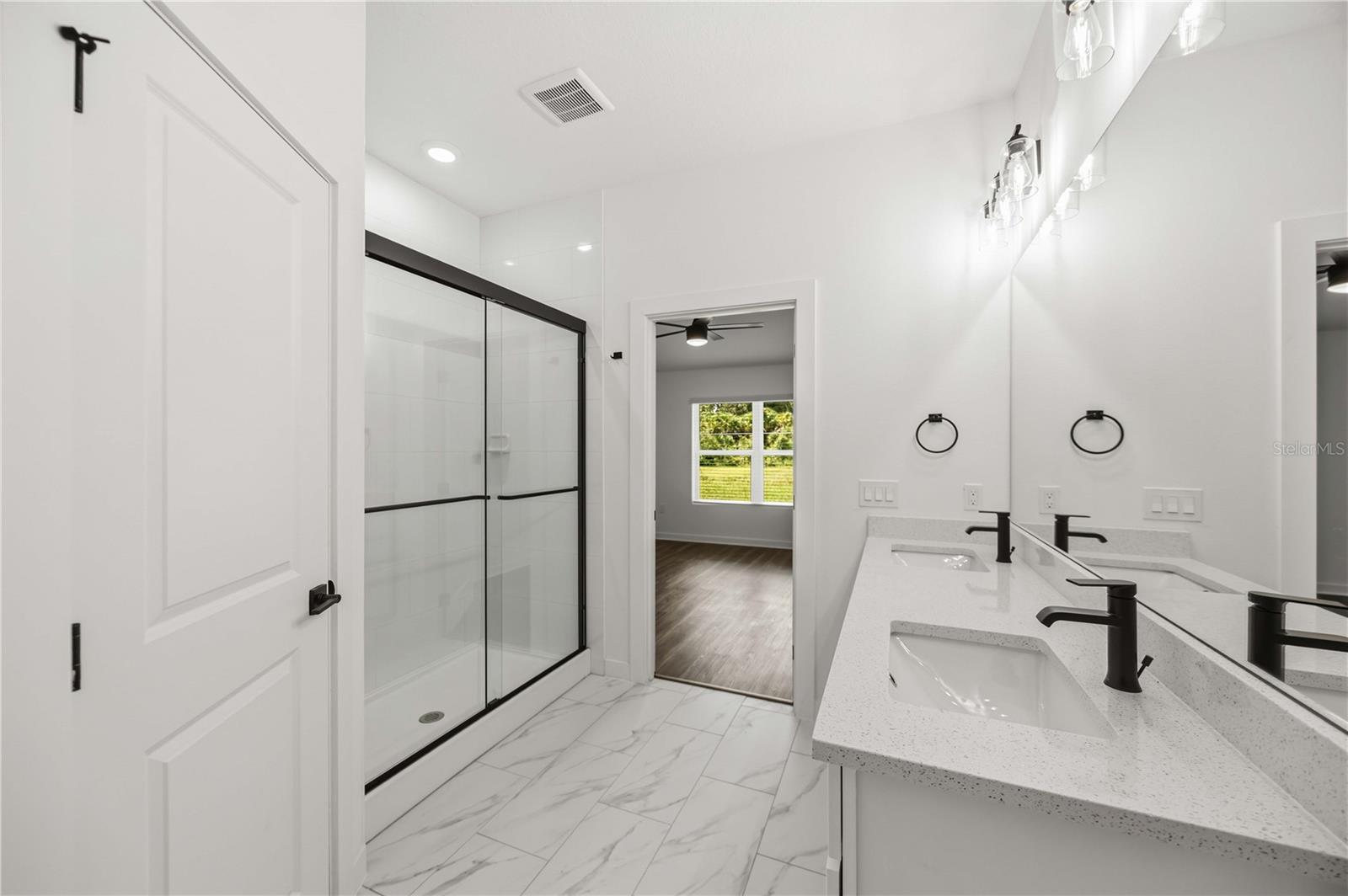3361 INVERNESS ST — photo 9