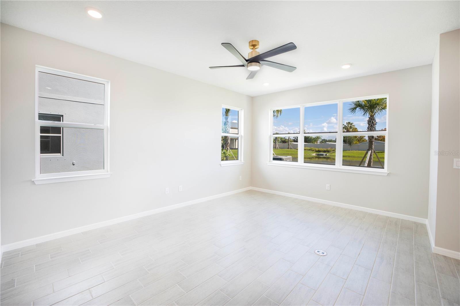 11261 BEACH WALK WAY NE — photo 10