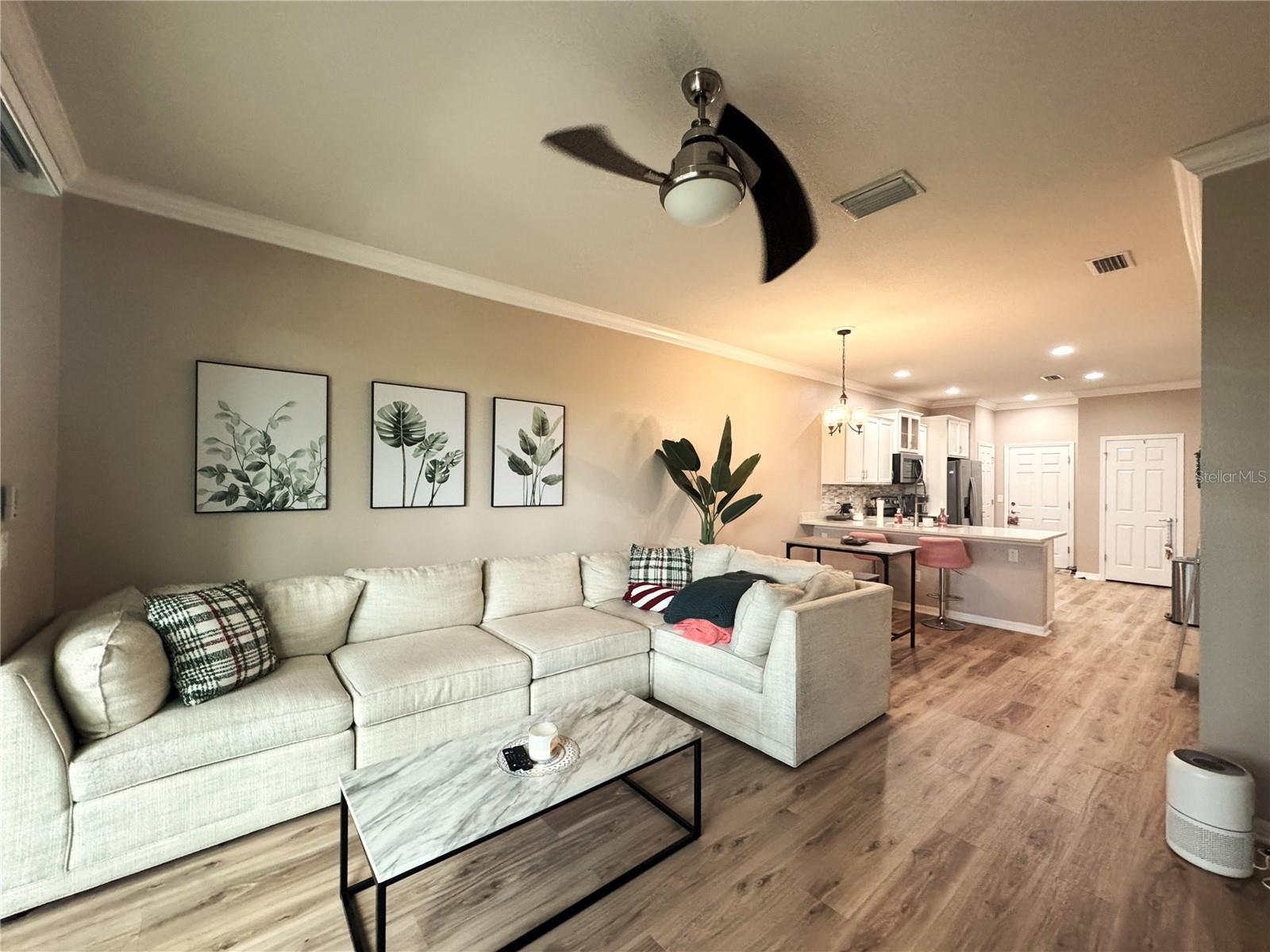 9245 HILLCROFT DR — photo 5