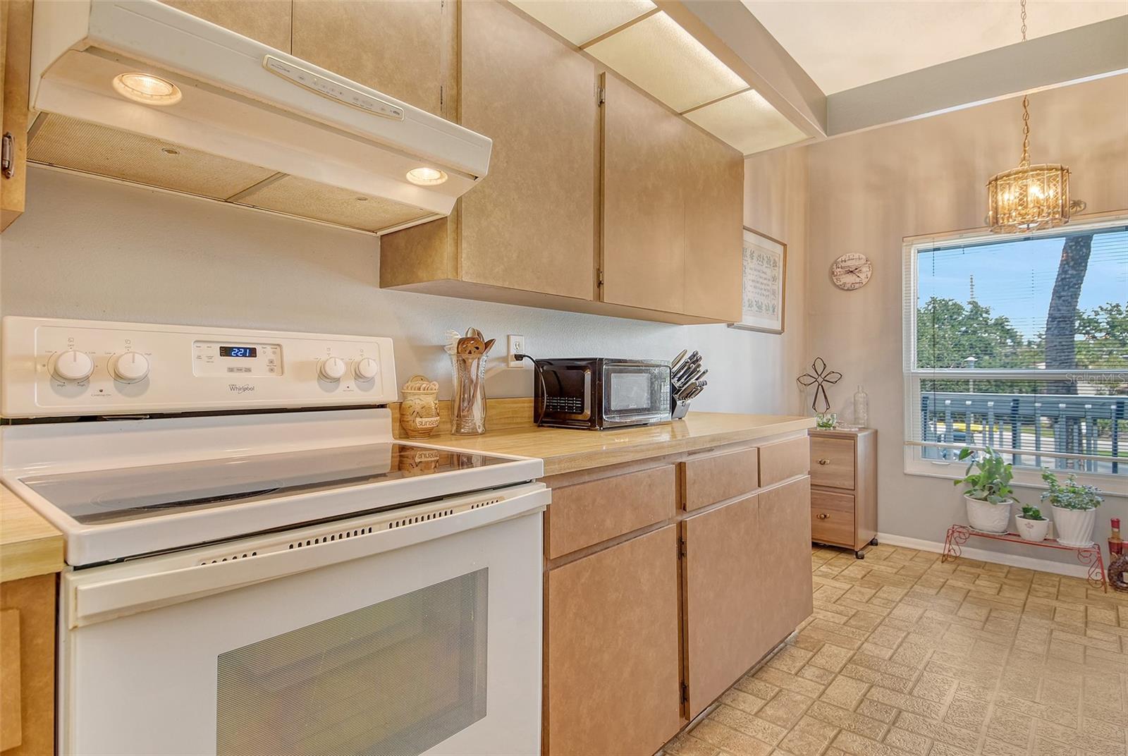 7214 CLOISTER DR #7214 — photo 12