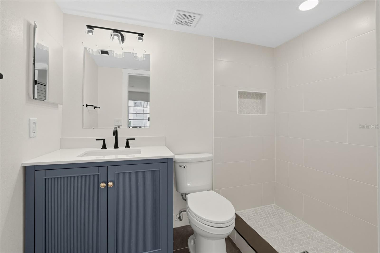 14462 REUTER STRASSE CIR #603 — photo 5