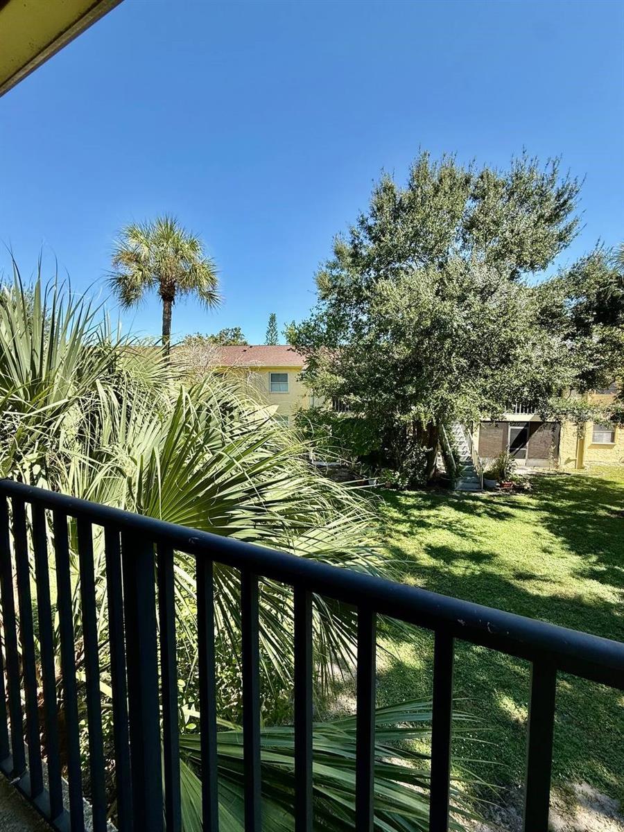 7509 FRAGANCIA CT #7509 — photo 33