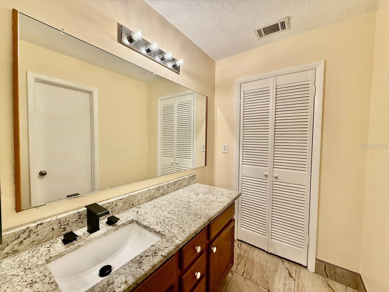 7509 FRAGANCIA CT #7509 — photo 25
