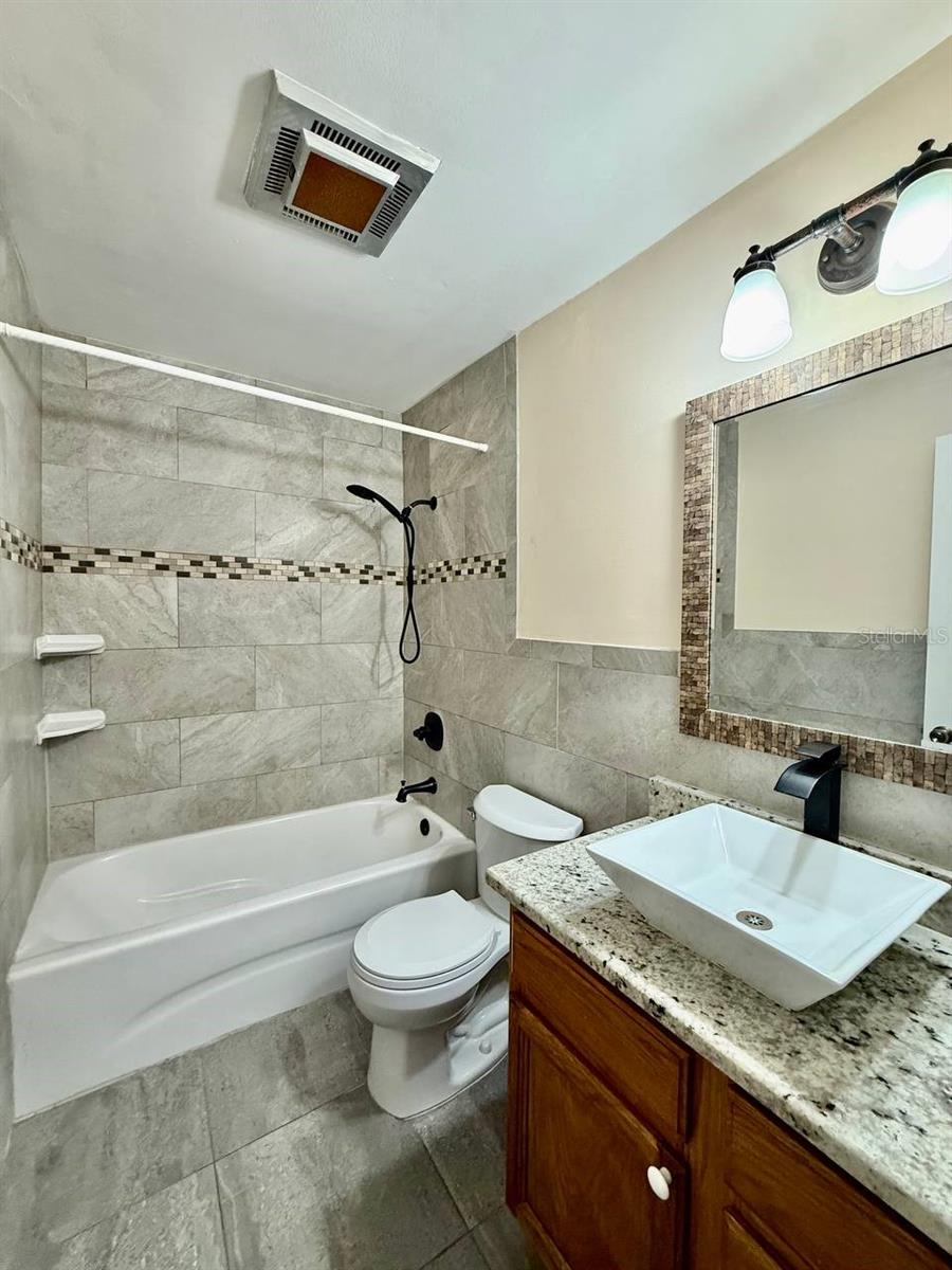 7509 FRAGANCIA CT #7509 — photo 35