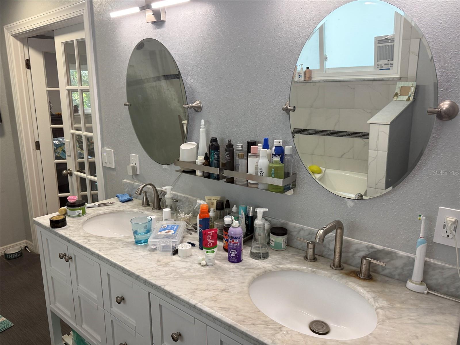 6210 S HIMES AVE — photo 5