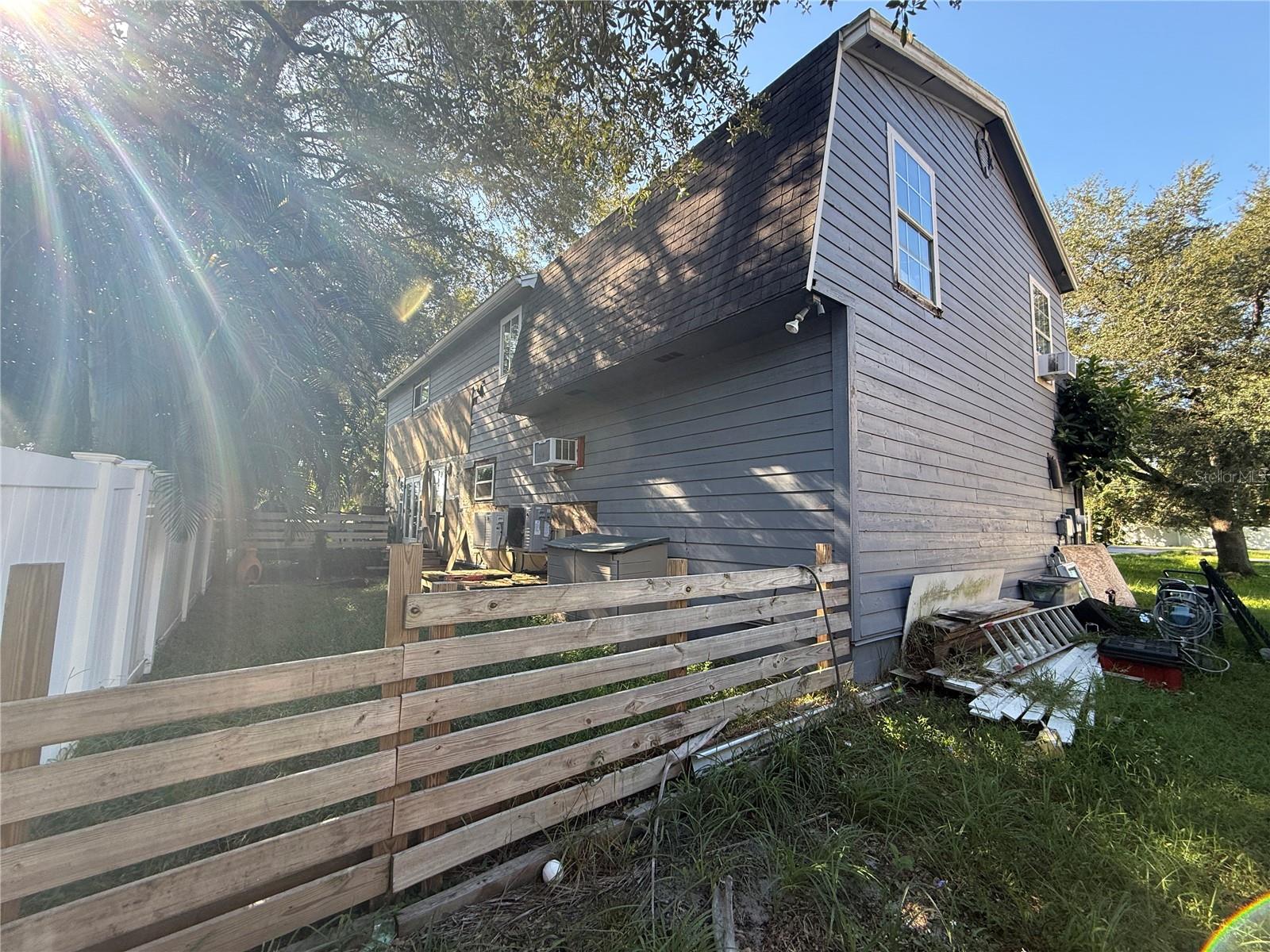 6210 S HIMES AVE — photo 12