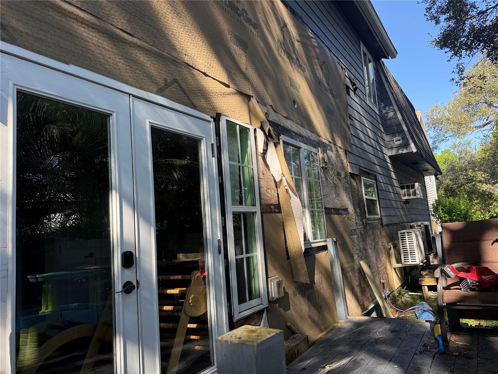 6210 S HIMES AVE — photo 18