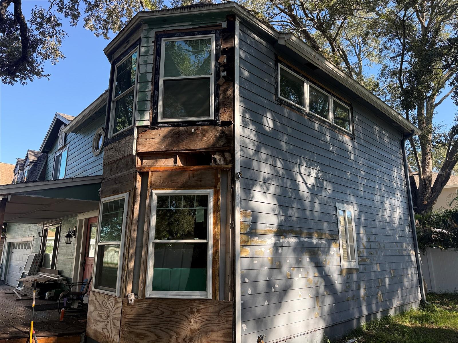 6210 S HIMES AVE — photo 16