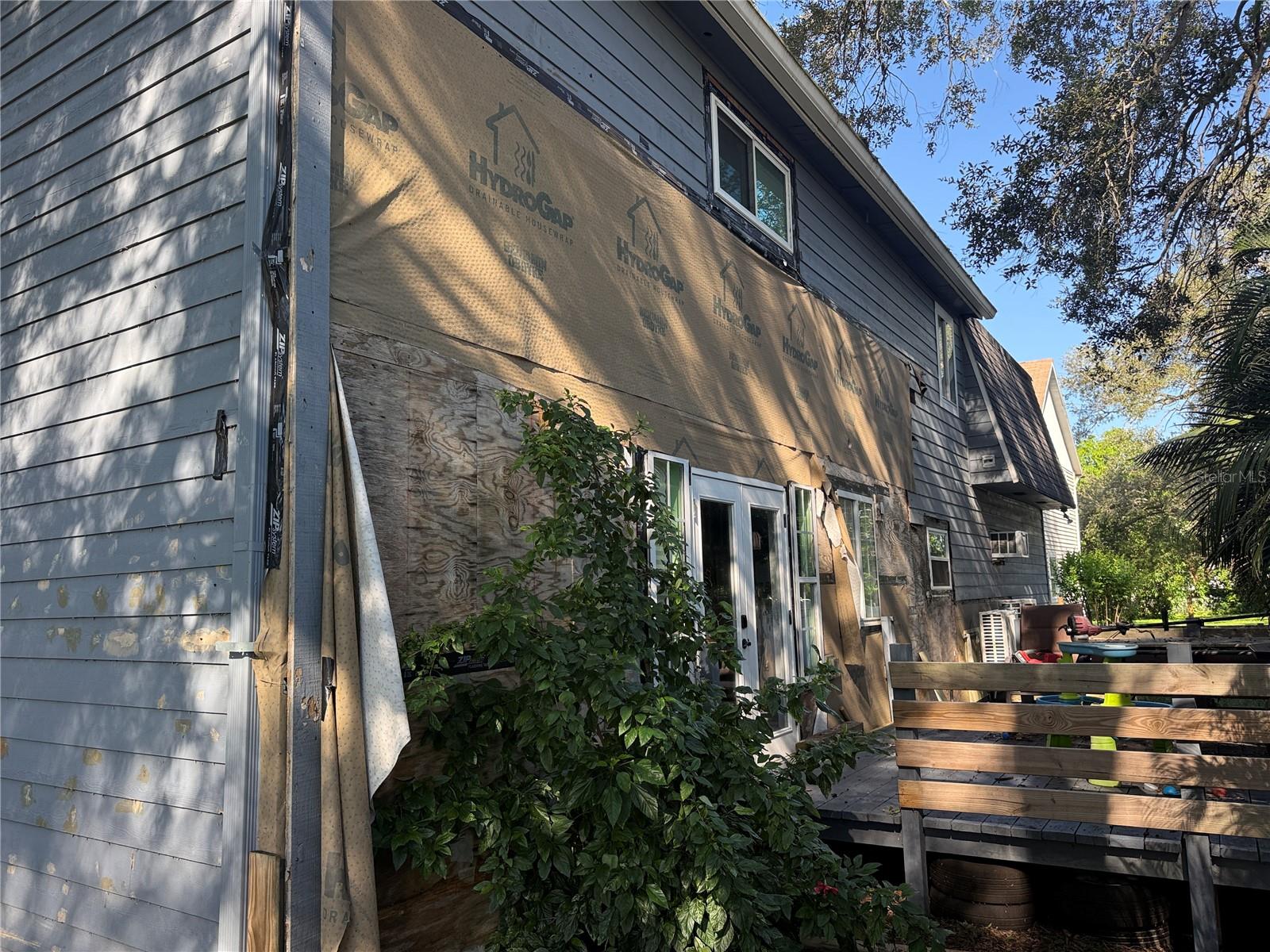6210 S HIMES AVE — photo 17
