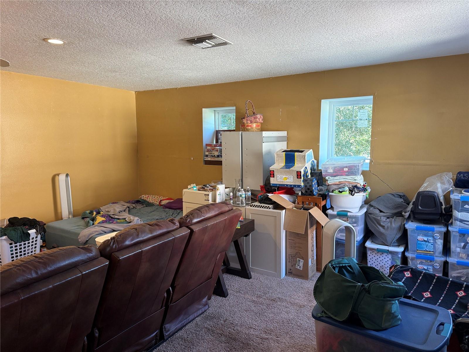 6210 S HIMES AVE — photo 46