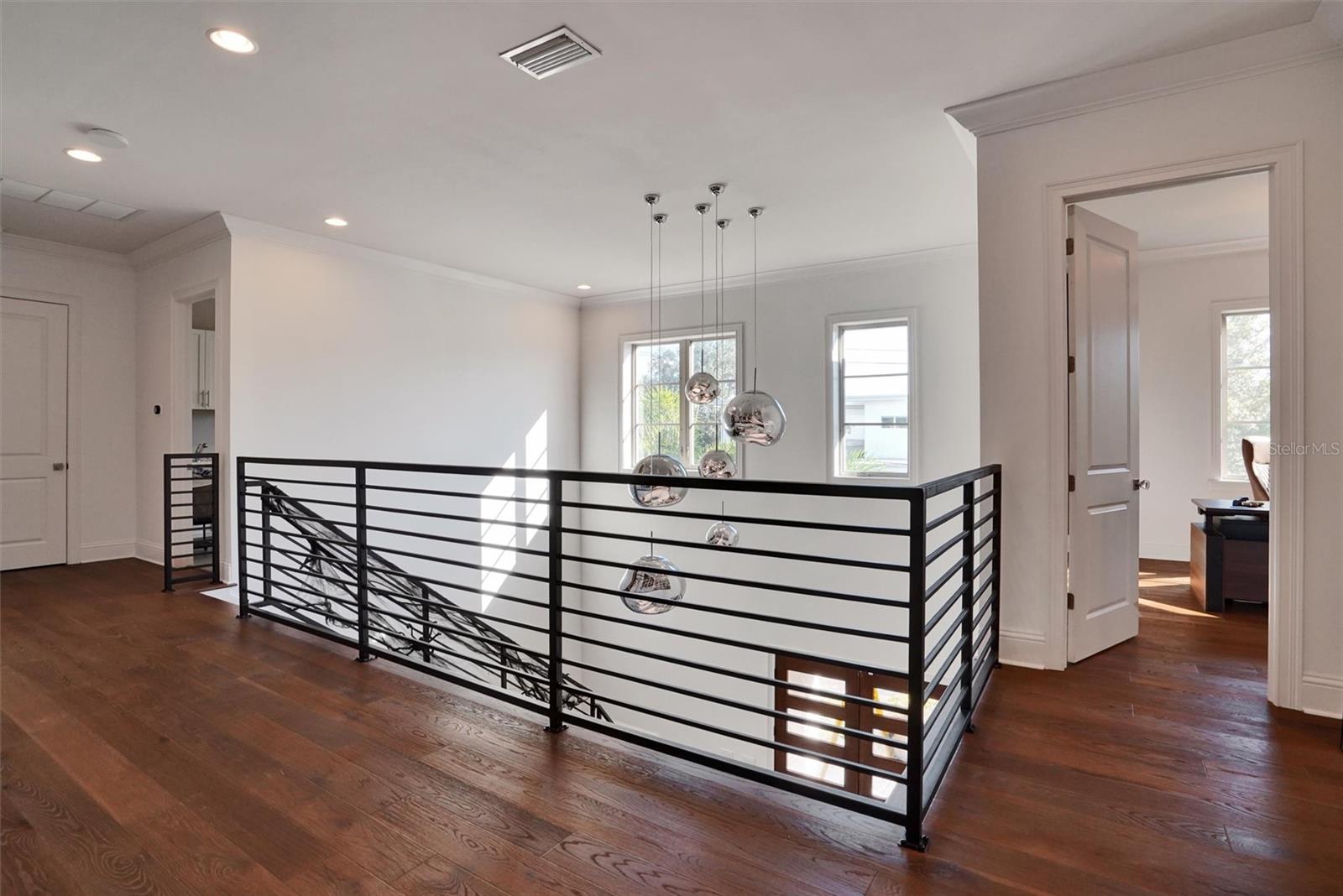 4807 W LONGFELLOW AVE — photo 37