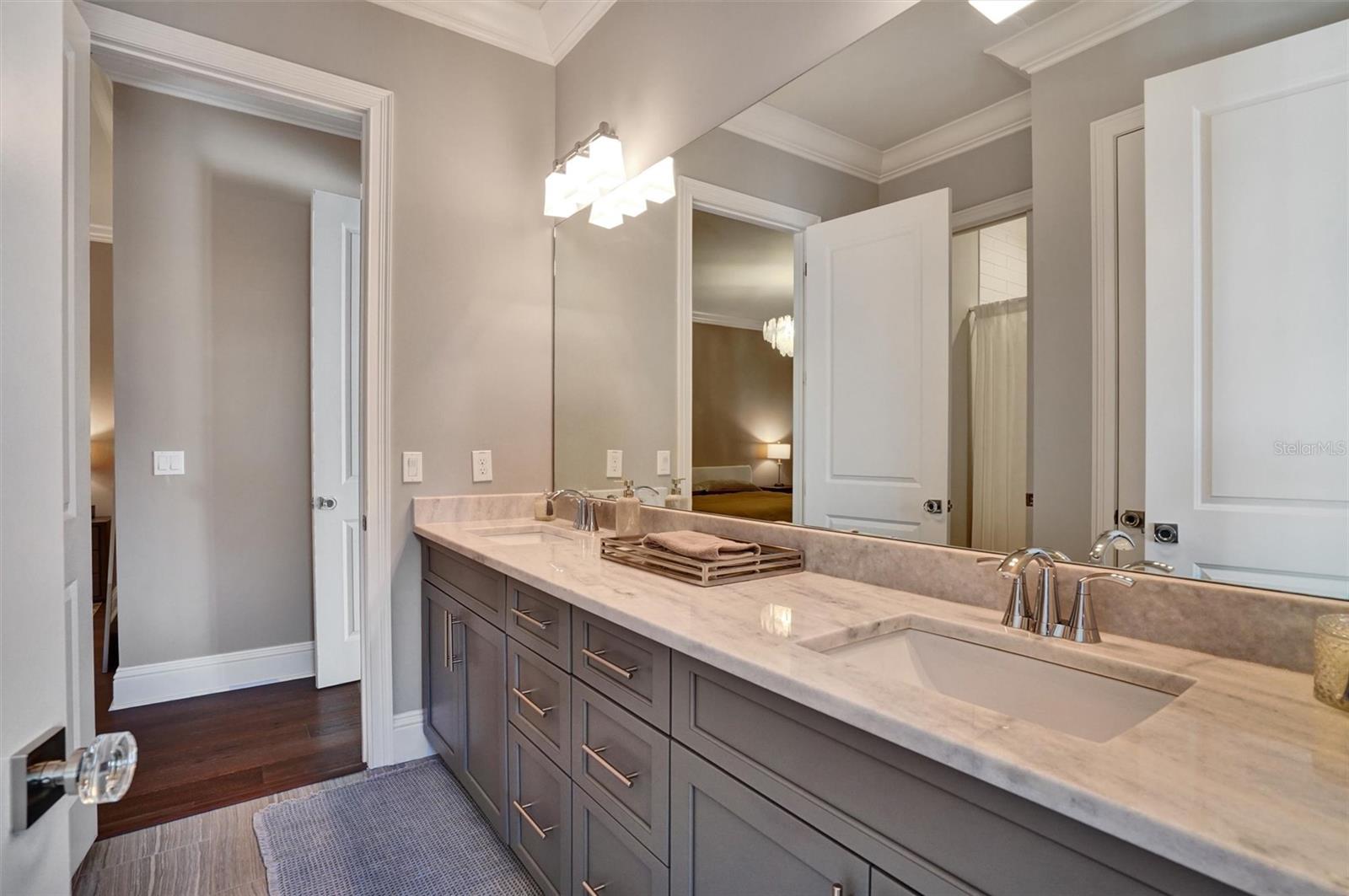 4807 W LONGFELLOW AVE — photo 60