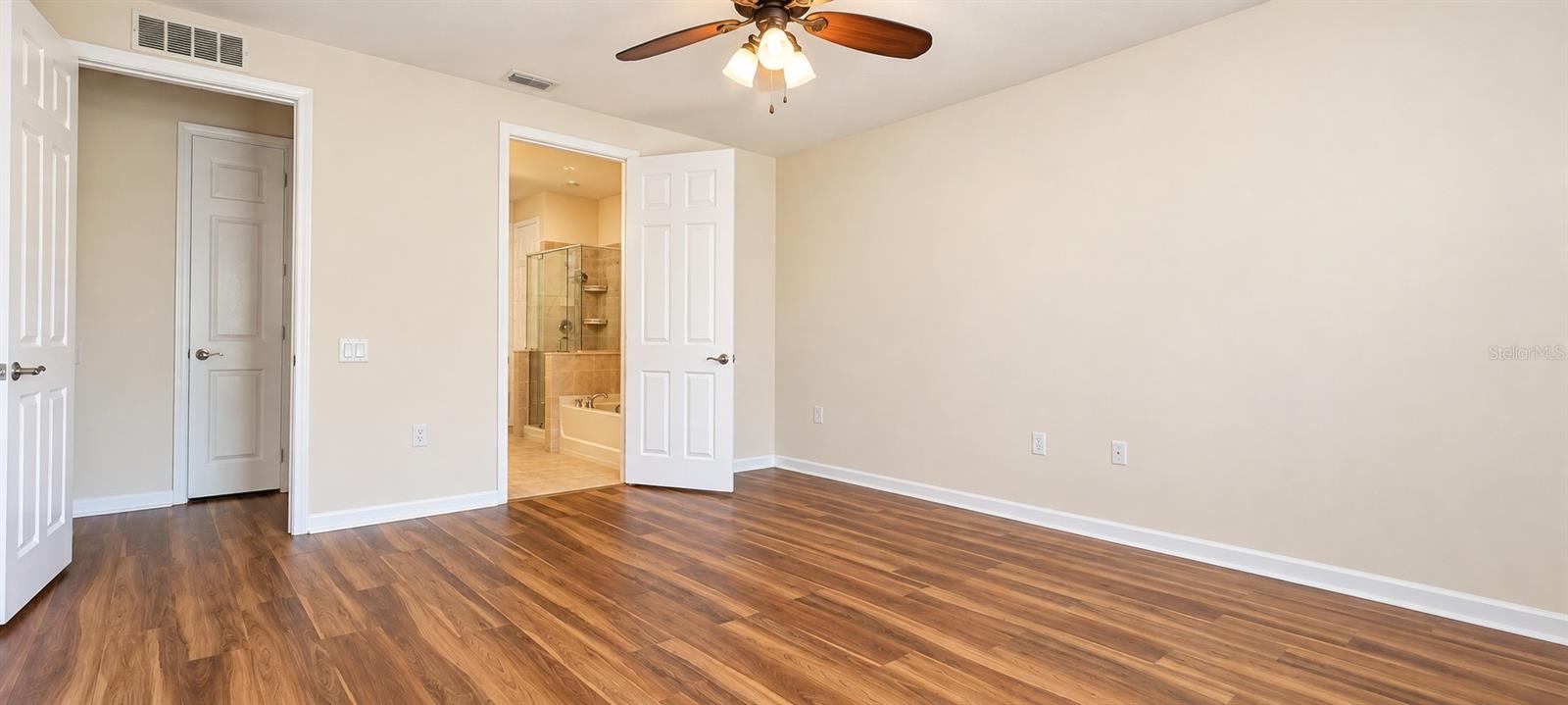 7903 SEMINOLE BLVD #2105 — photo 14
