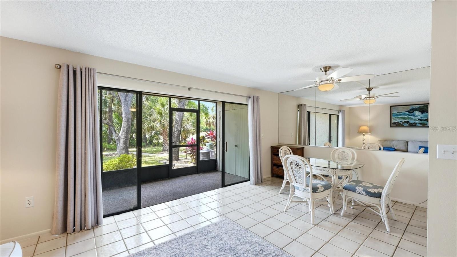 3025 QUAIL HOLW #3025 — photo 3