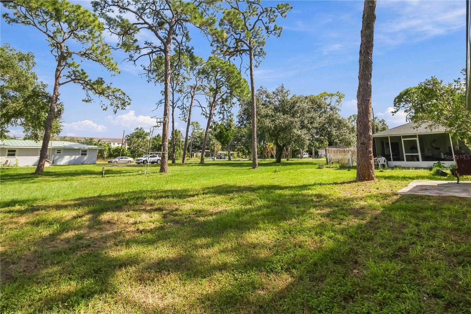 2224 33RD AVENUE DR W — photo 33