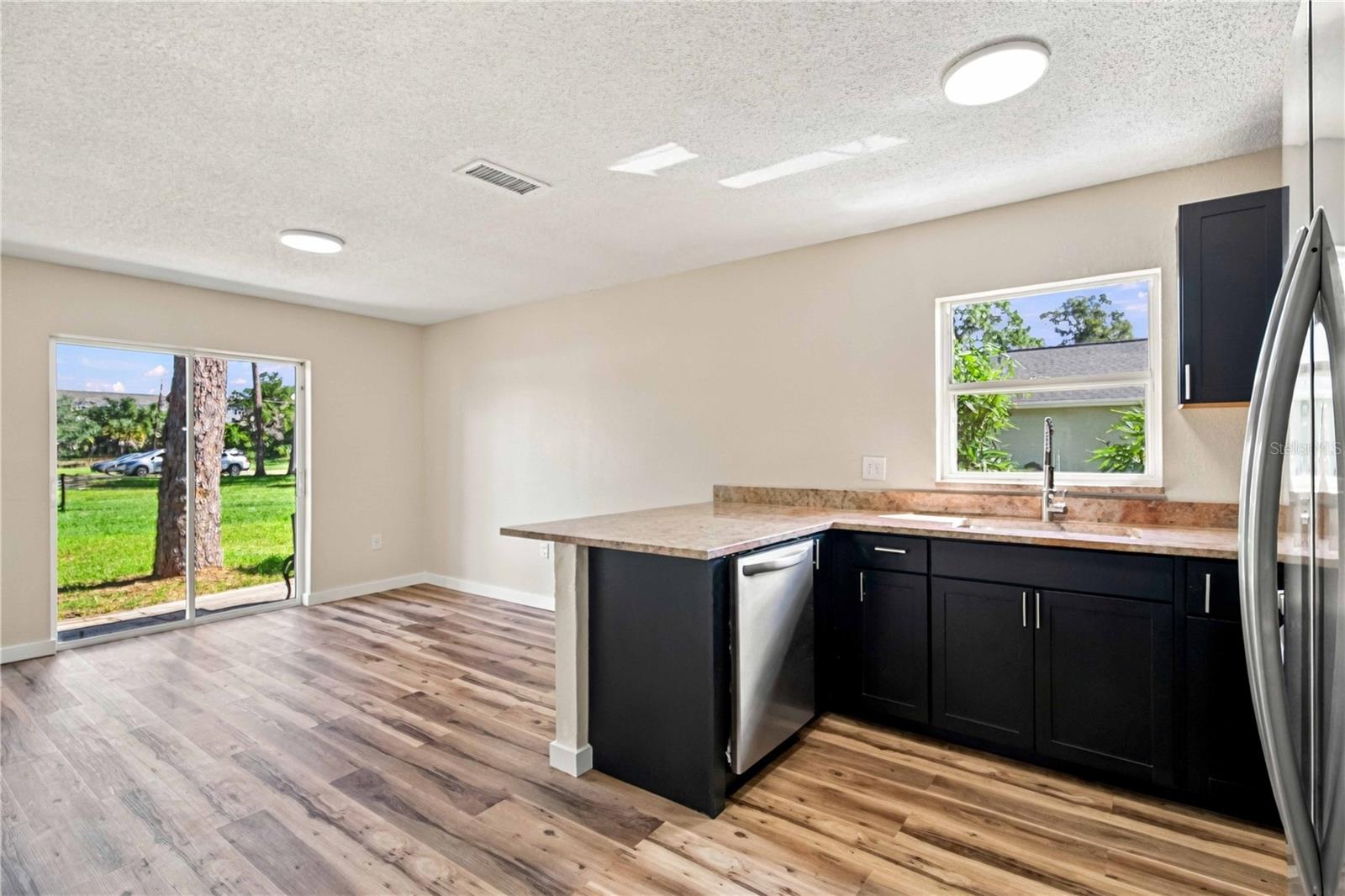 2224 33RD AVENUE DR W — photo 11