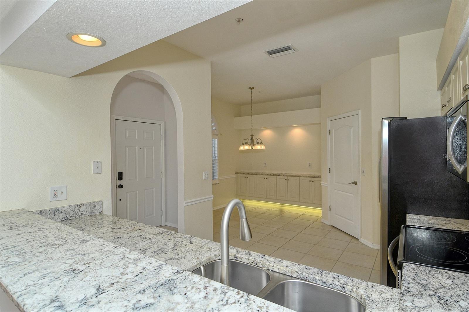 5126 BLUE ASH AVE — photo 17