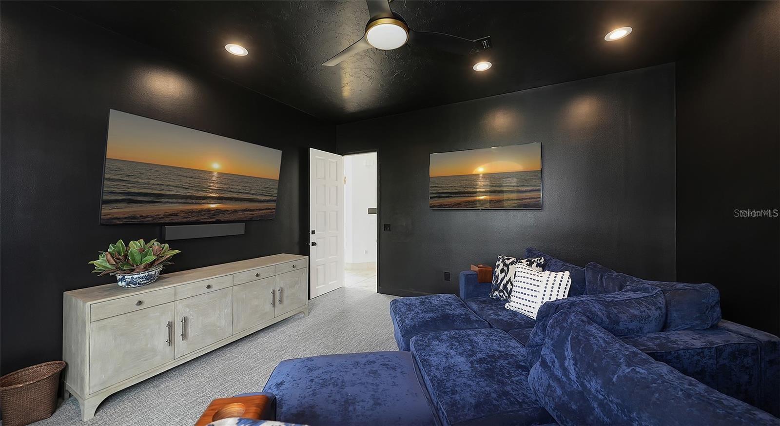 1023 TOCOBAGA LN — photo 38