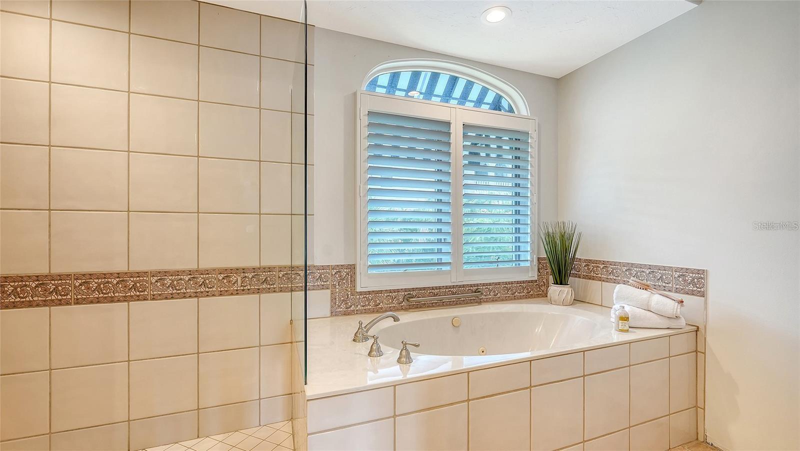 1023 TOCOBAGA LN — photo 36