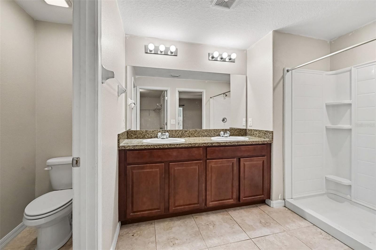 1501 CLIMBING DAYFLOWER DR — photo 17