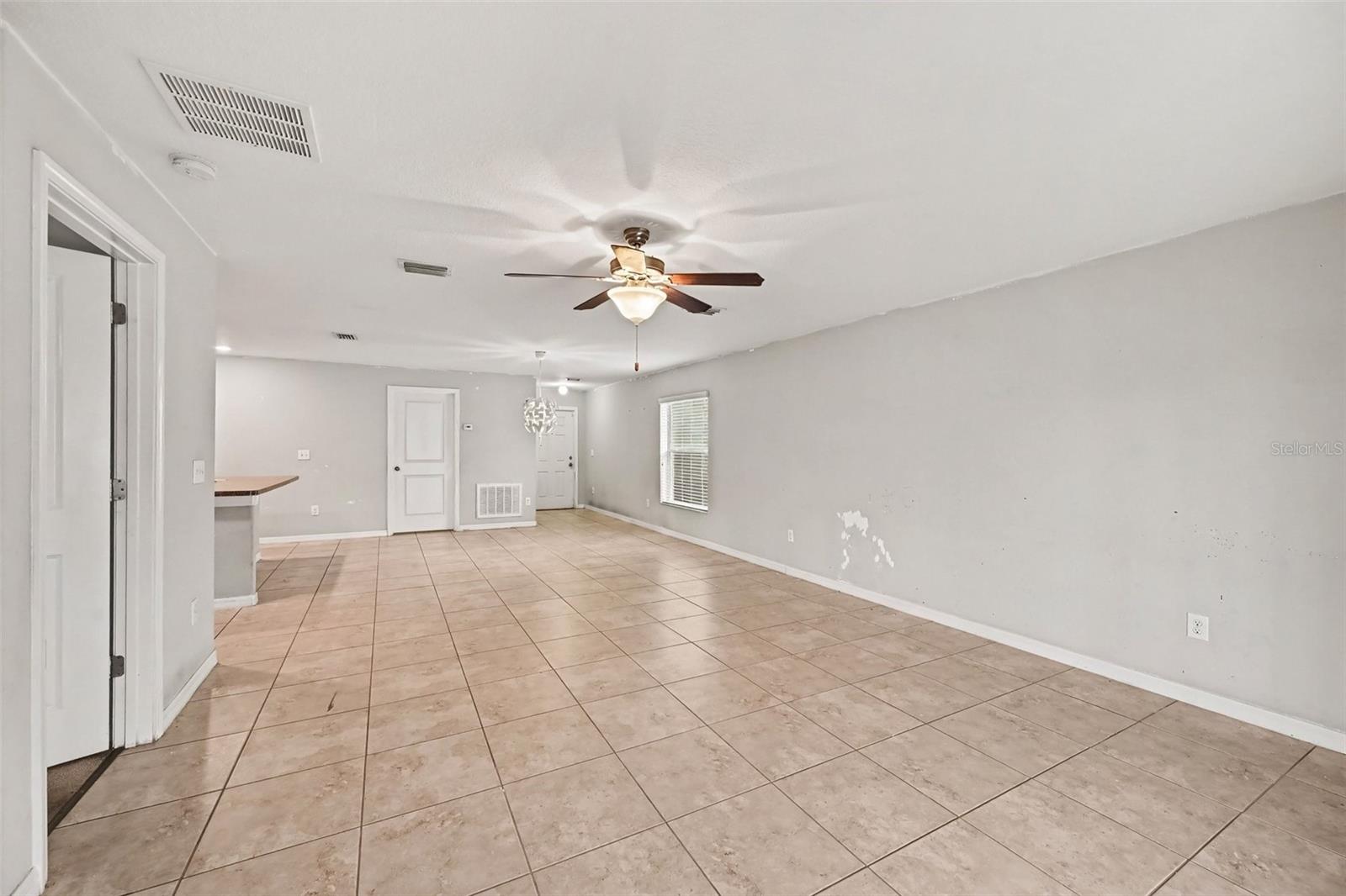 1501 CLIMBING DAYFLOWER DR — photo 7
