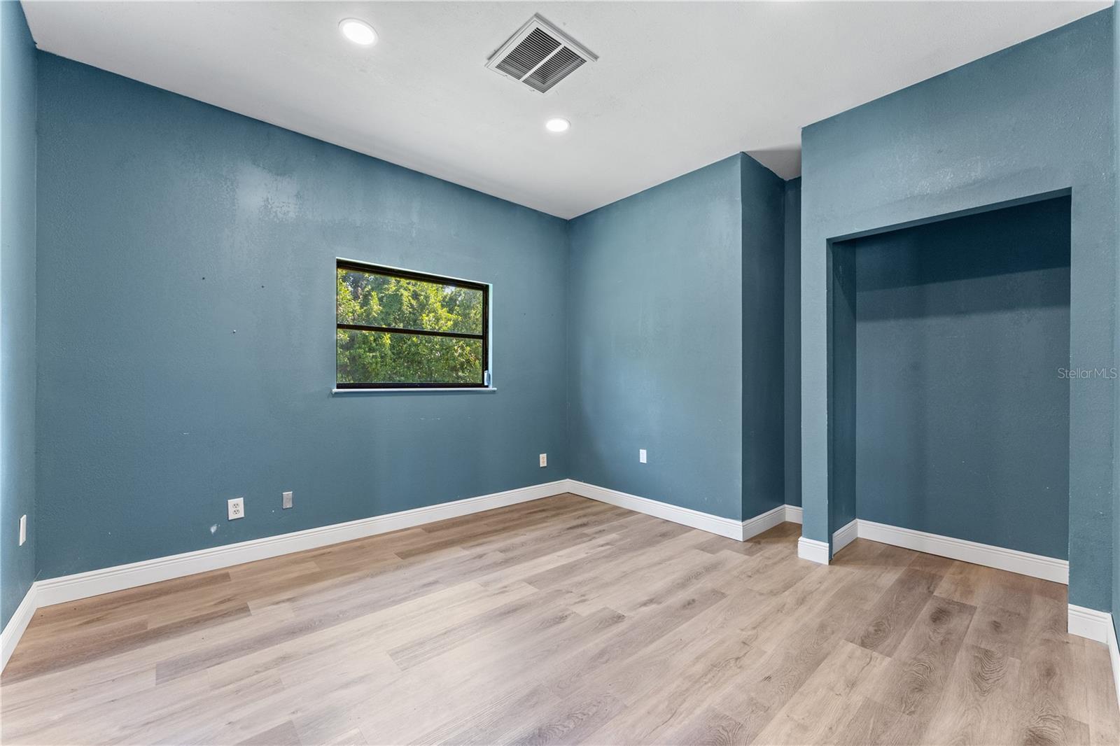 13042 TARPON SPRINGS RD — photo 17
