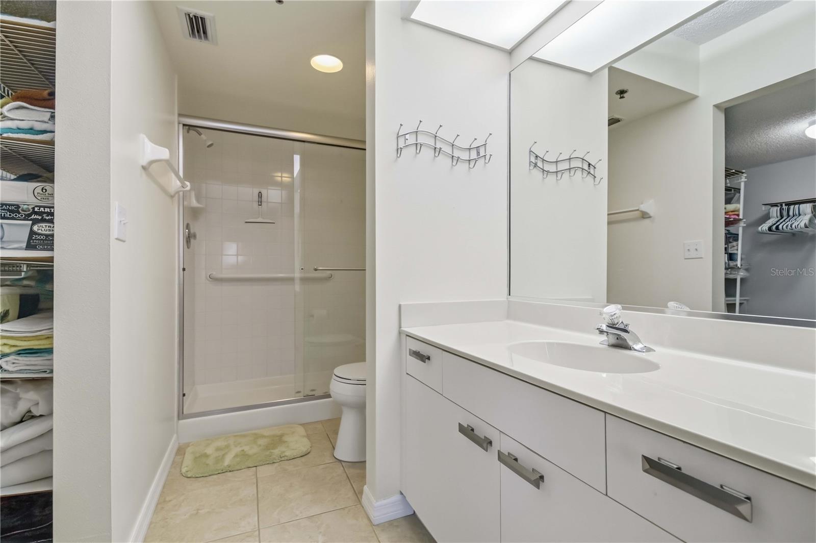 3950 IRONWOOD CIR #205 — photo 21
