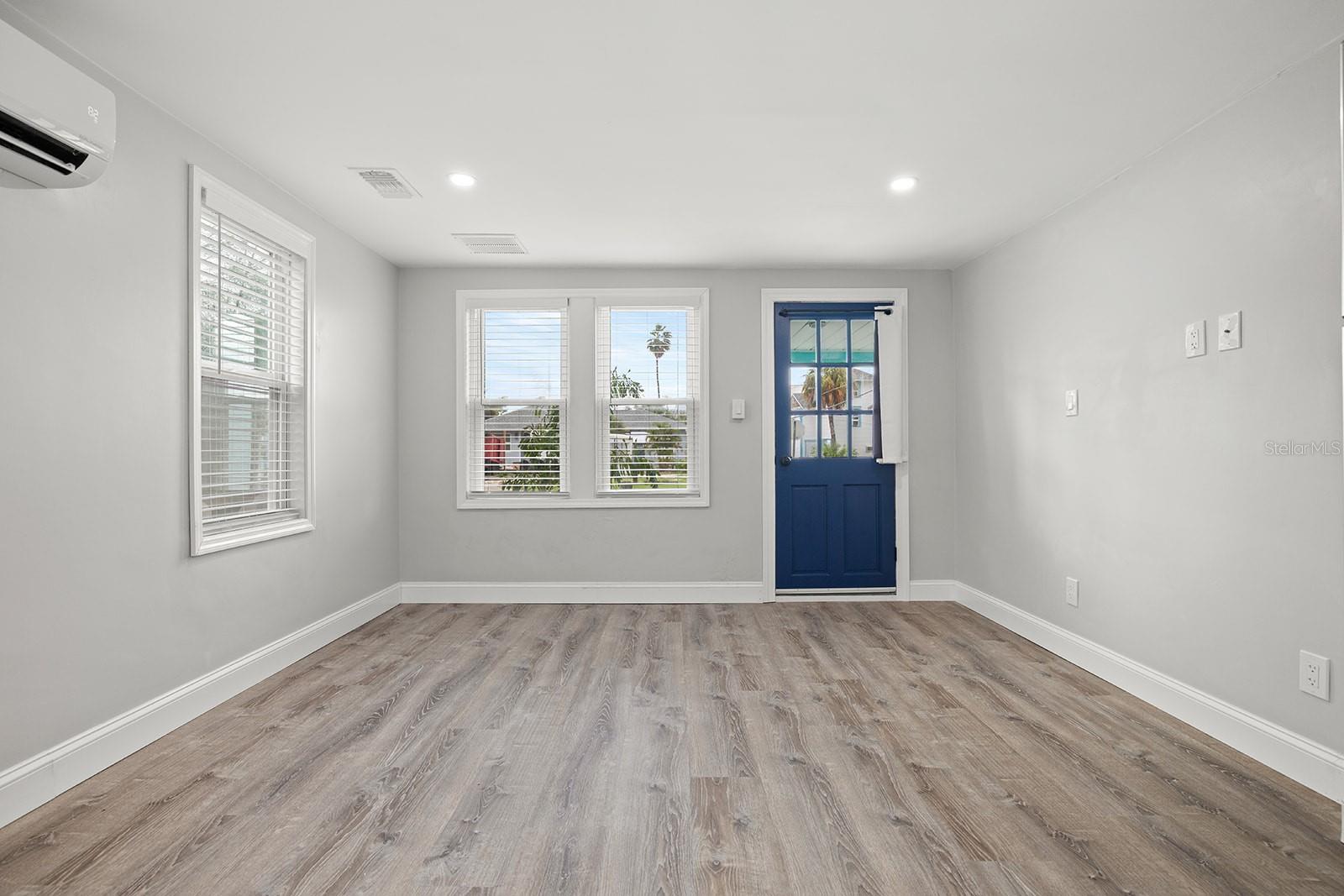 119 125TH AVE — photo 23