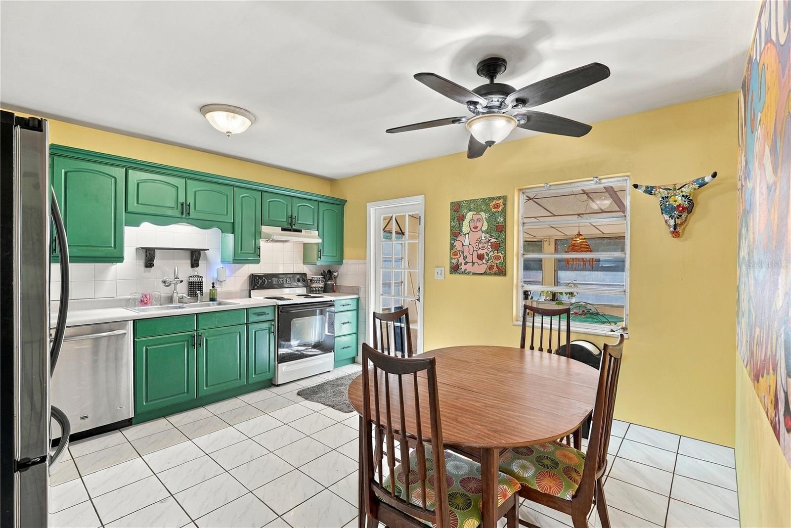 3600 YARDLEY AVE N — photo 6
