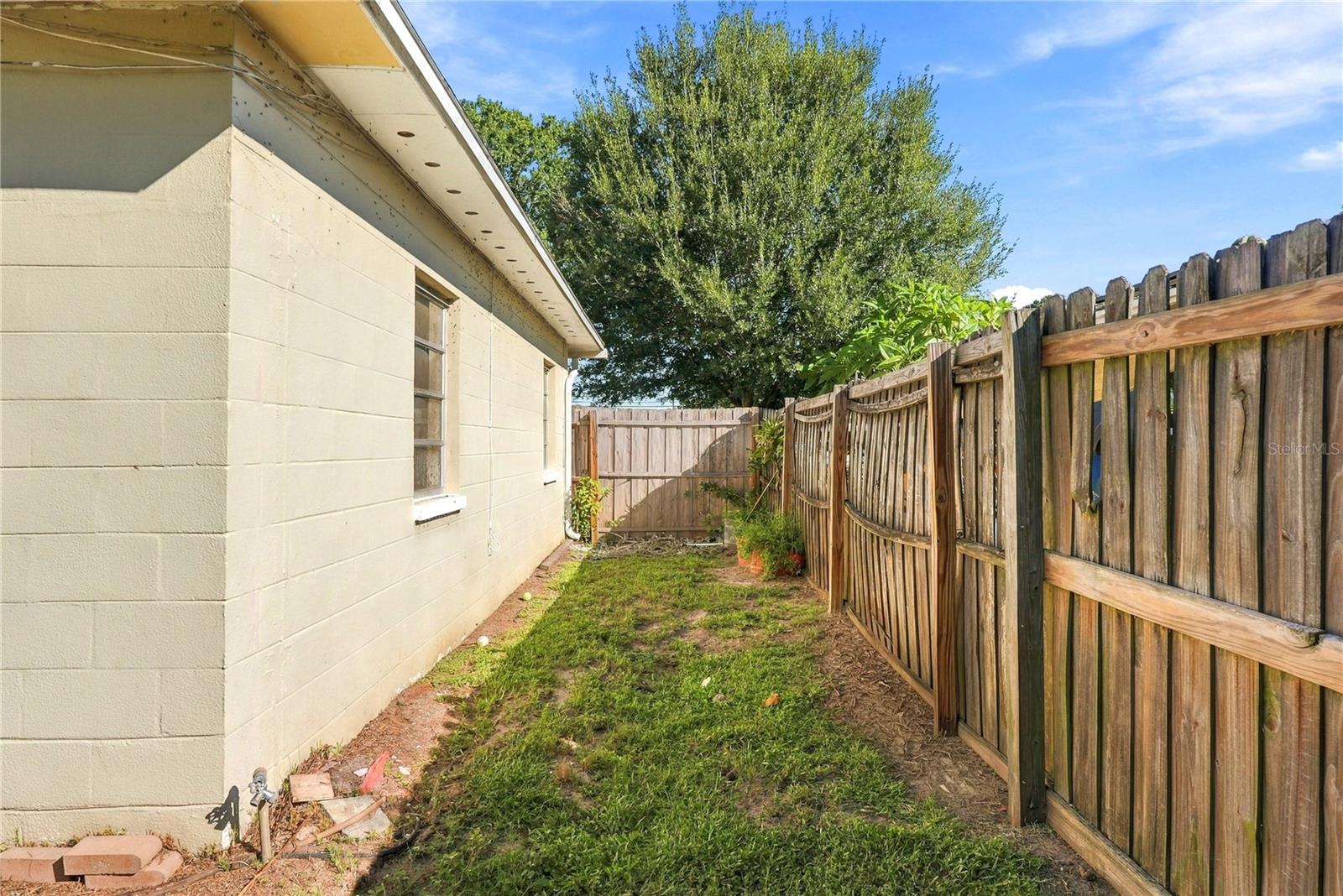 3600 YARDLEY AVE N — photo 22