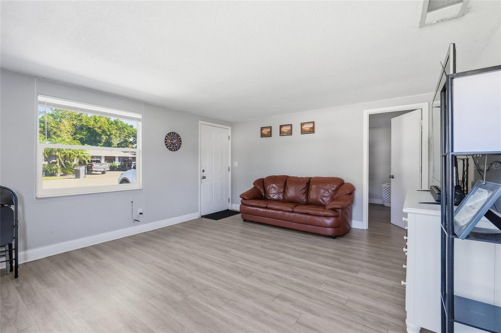 6116 10TH ST E — photo 10