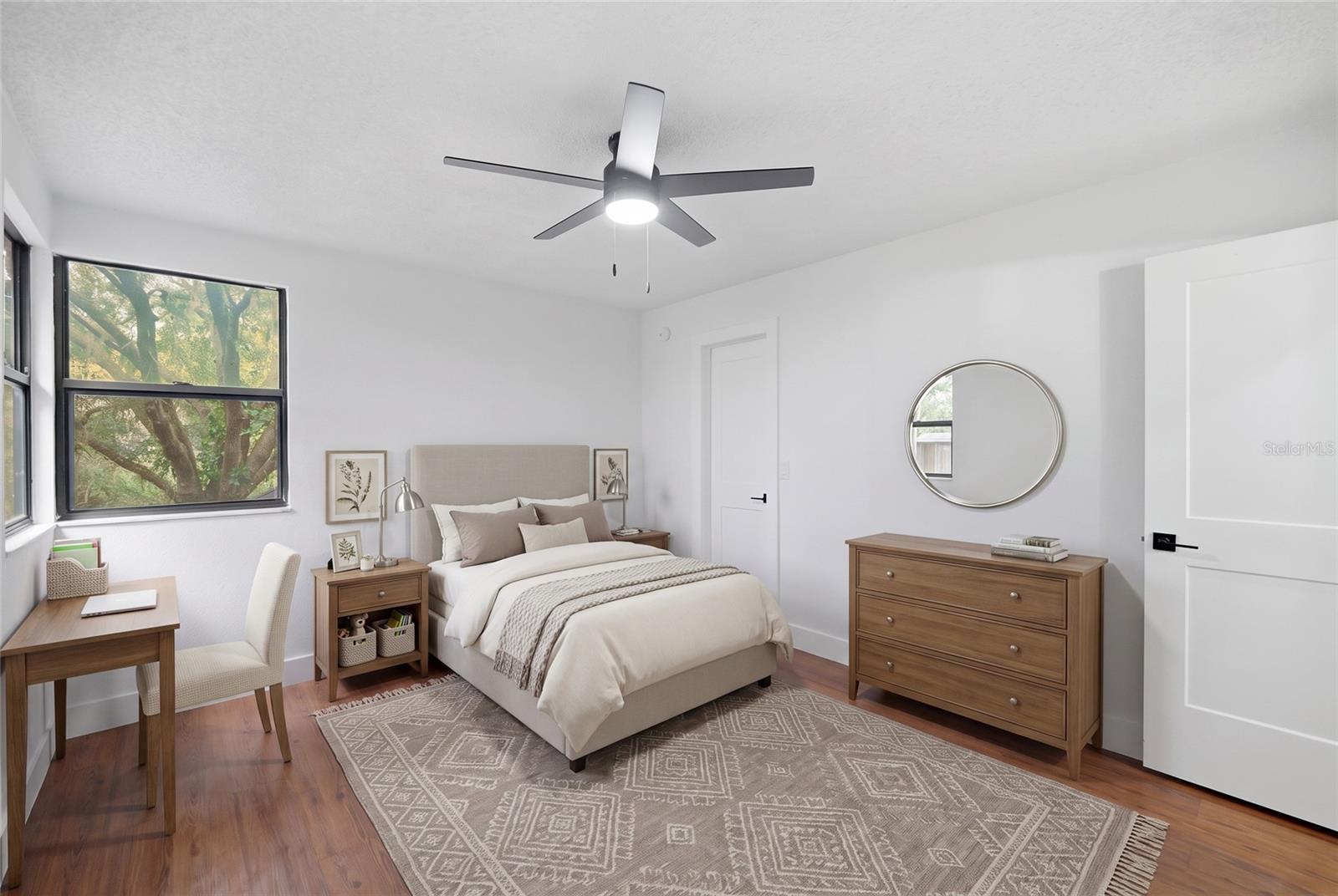 6201 GREENWICH DR — photo 28