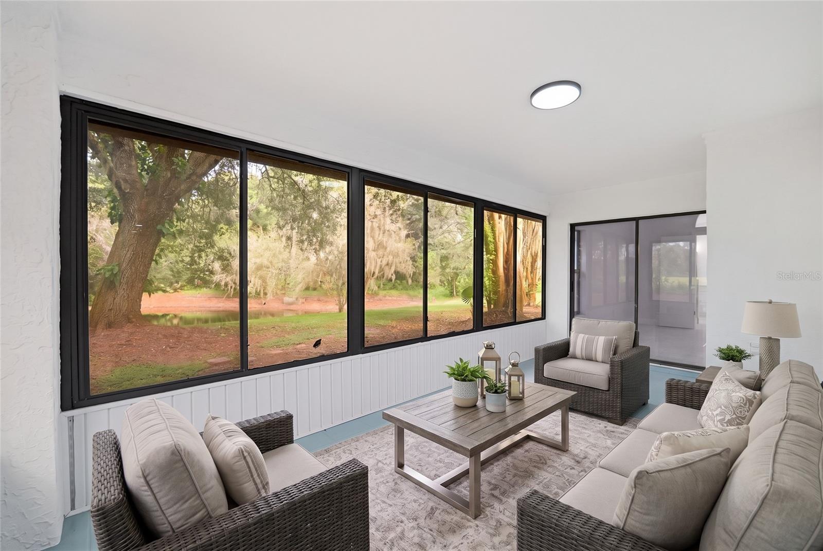 6201 GREENWICH DR — photo 36