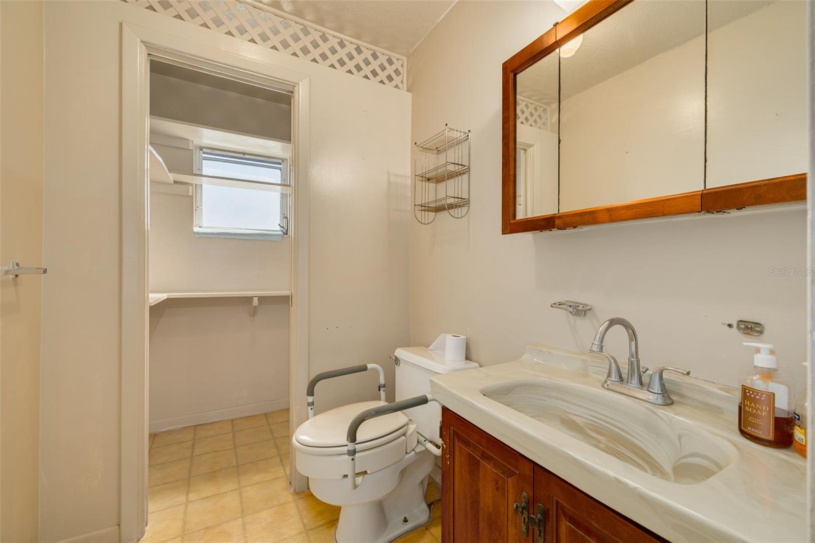 211 PASADENA AVE N #206 — photo 19