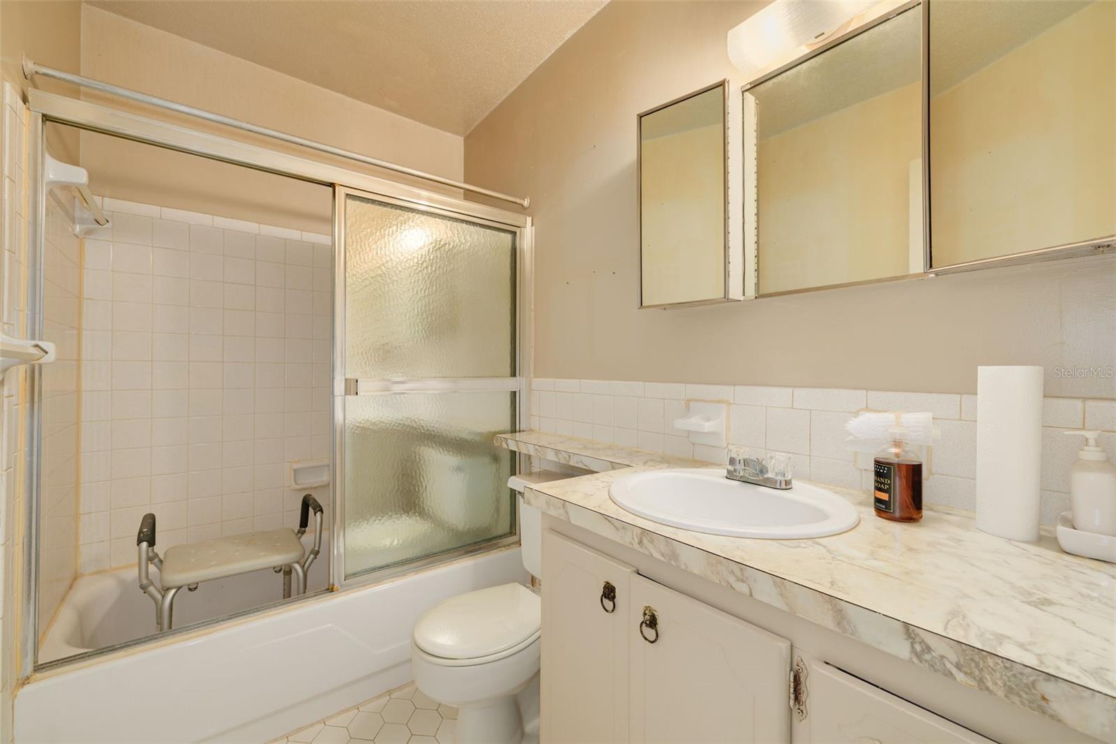 211 PASADENA AVE N #206 — photo 22