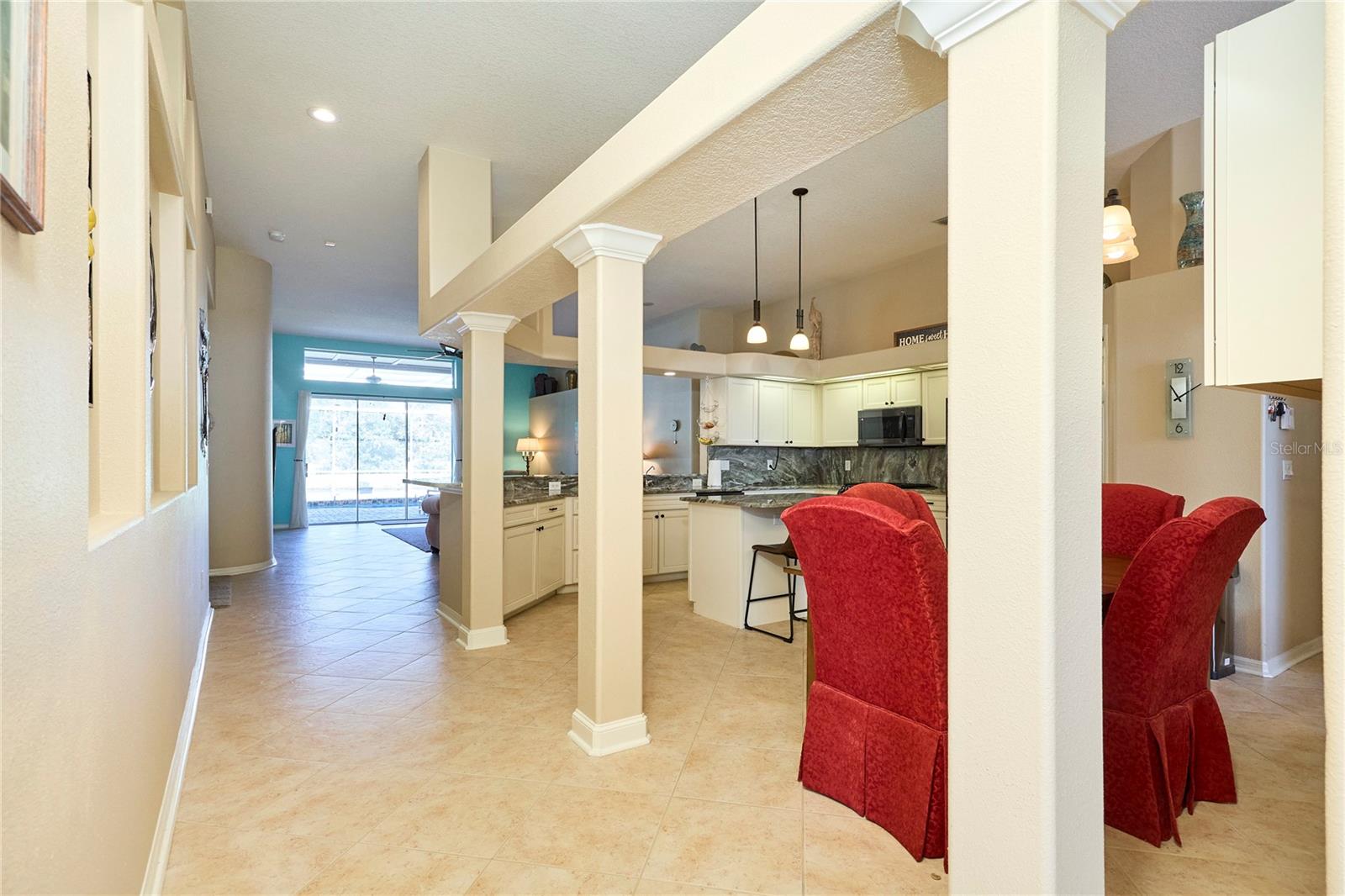 18016 ROYAL FOREST DR — photo 14