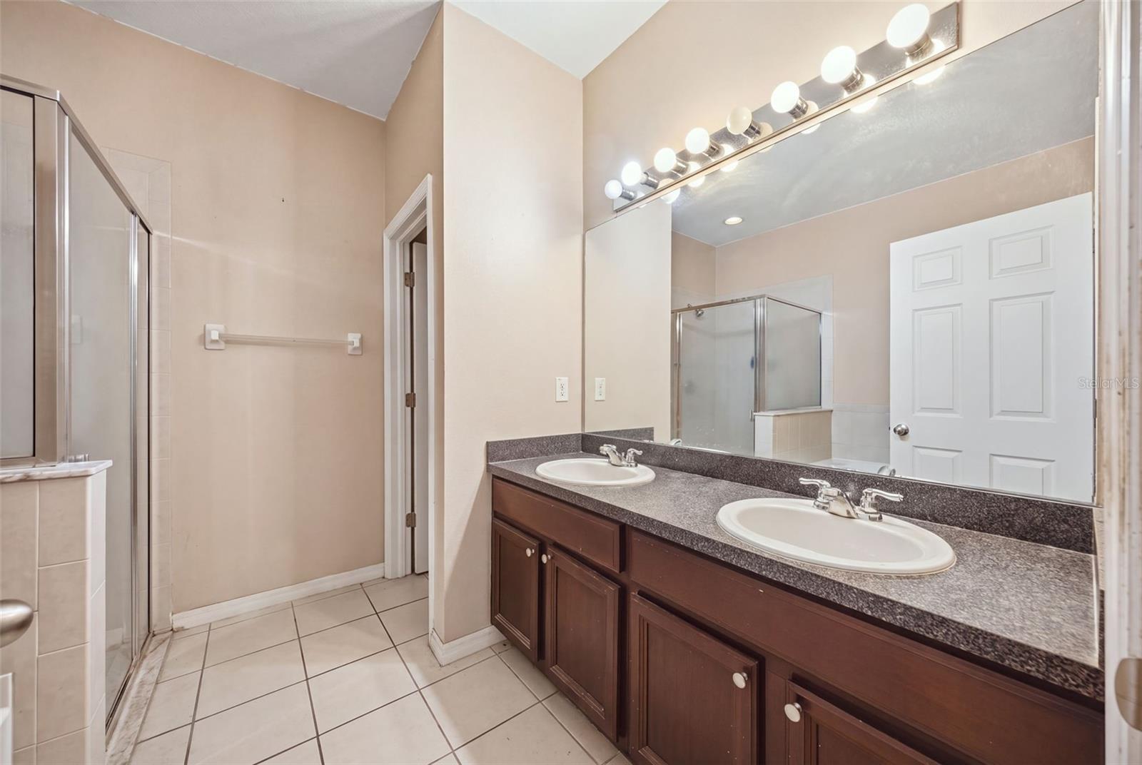 10328 CELTIC ASH DR — photo 22