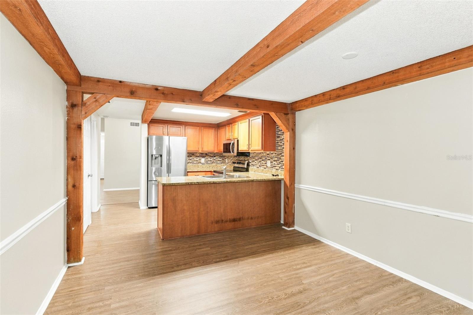 10102 HICKORY HOLLOW CT — photo 6