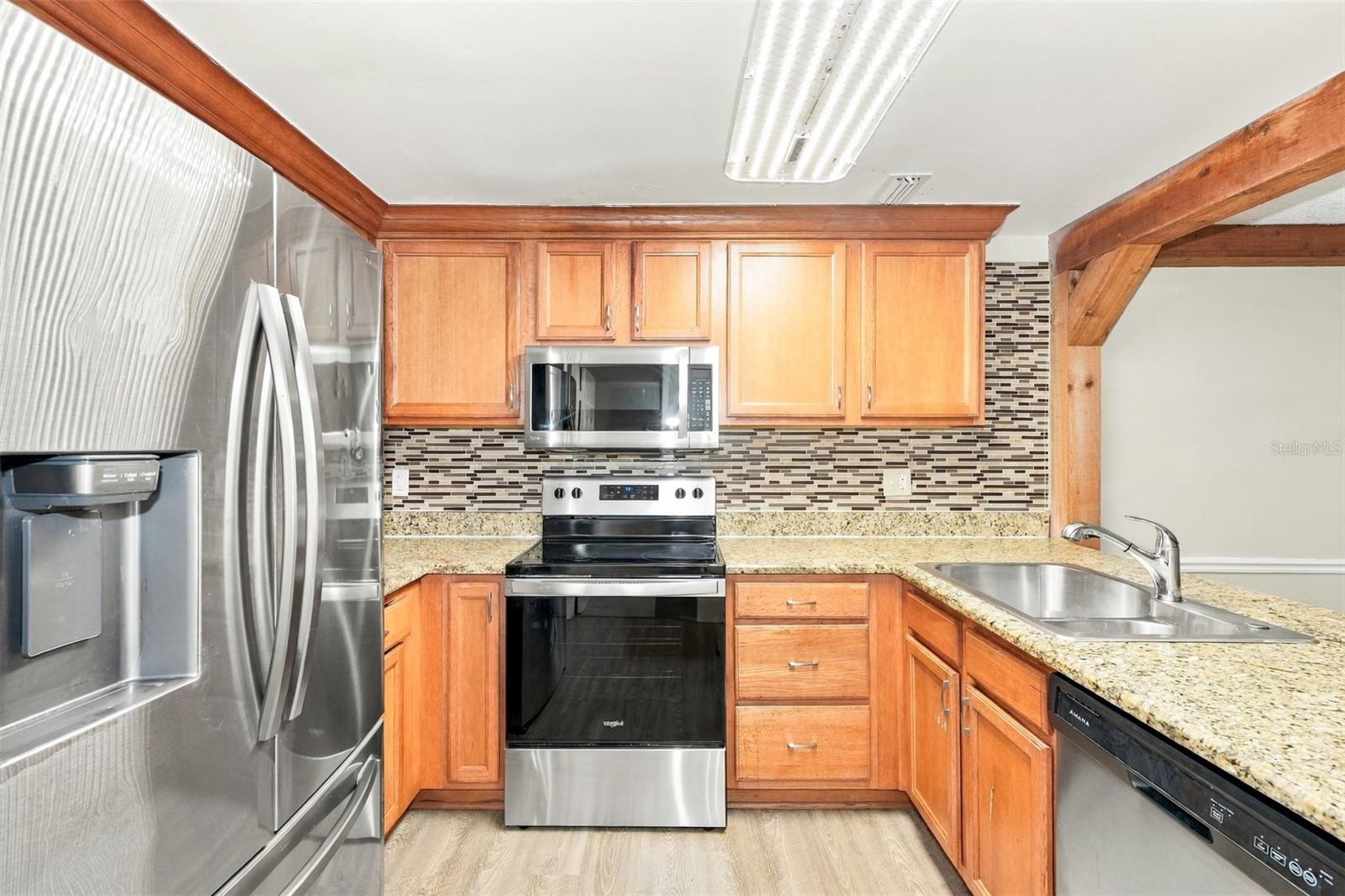 10102 HICKORY HOLLOW CT — photo 10