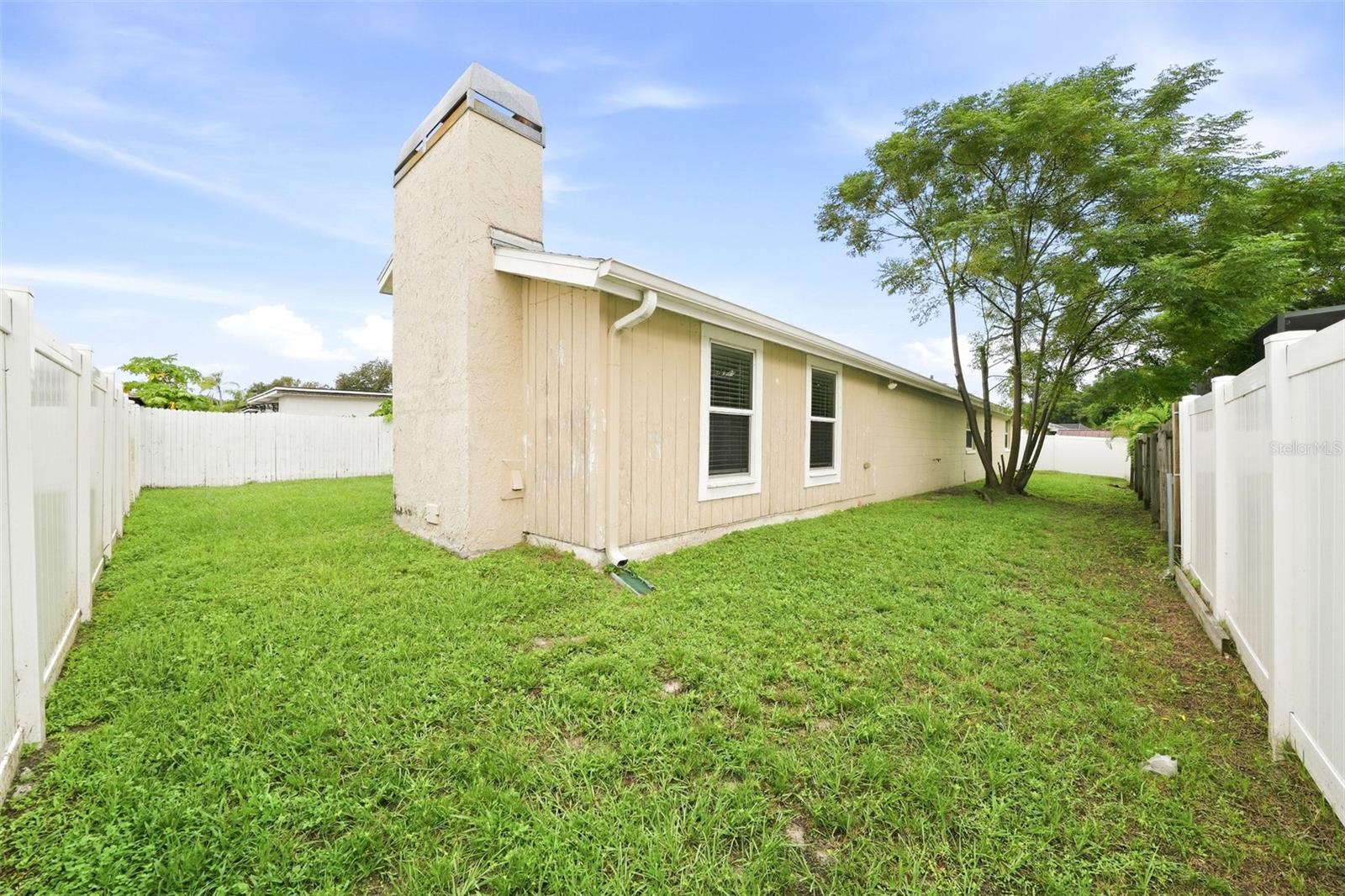 10102 HICKORY HOLLOW CT — photo 20