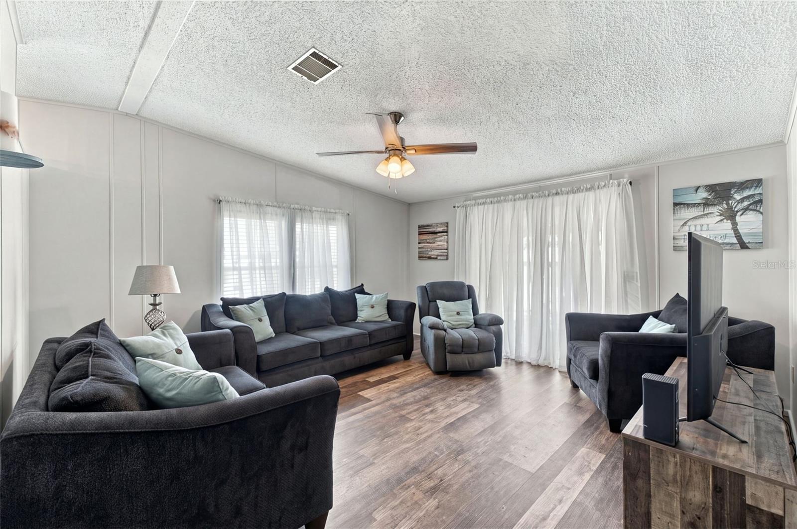 7318 GRAND PINE DR — photo 7