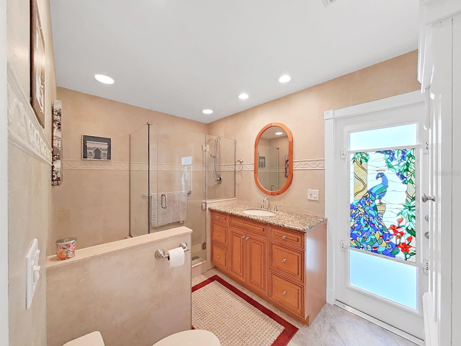 169 FOXCROFT DR W — photo 35