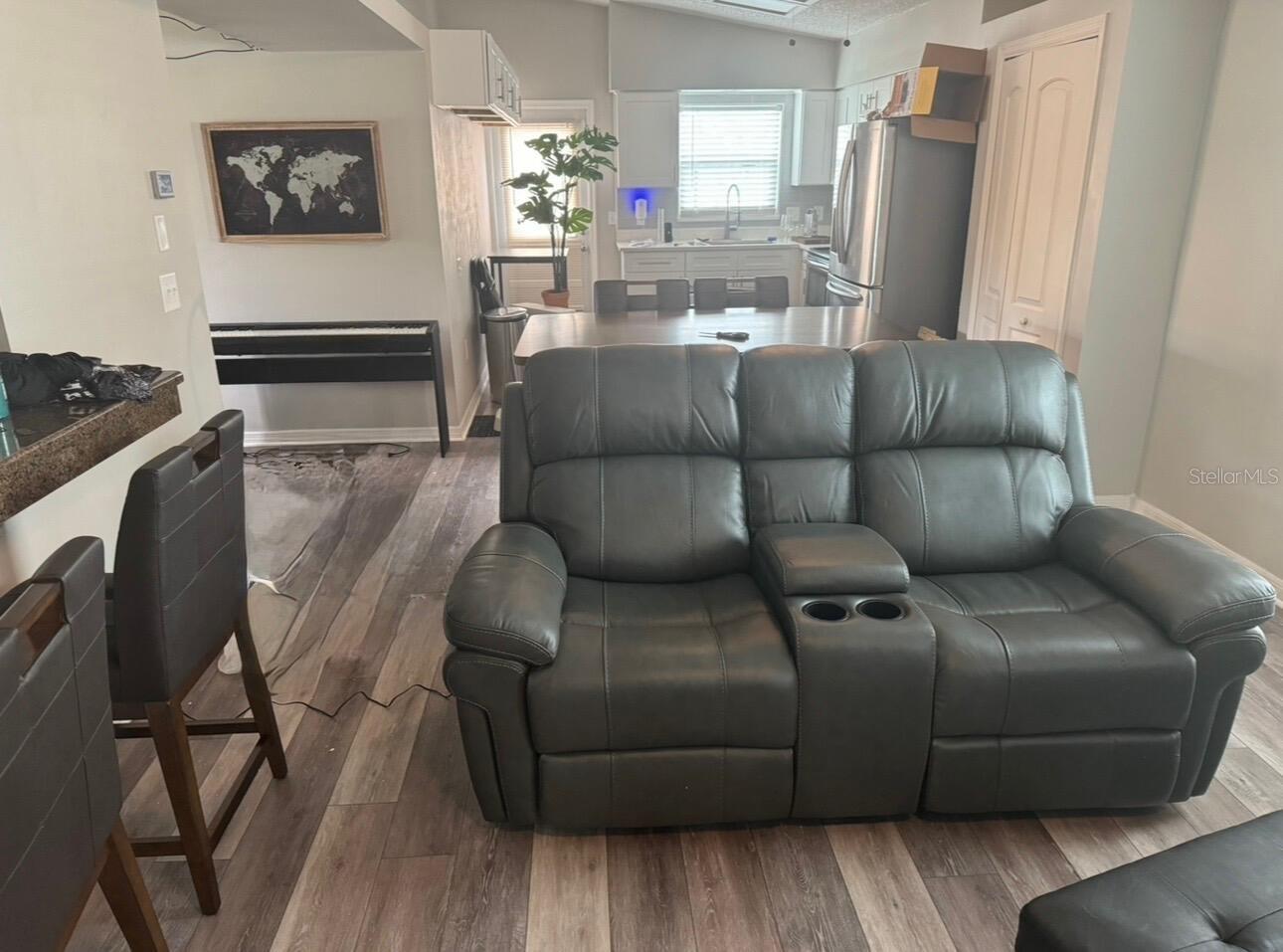 22 CYPRESS DR — photo 2